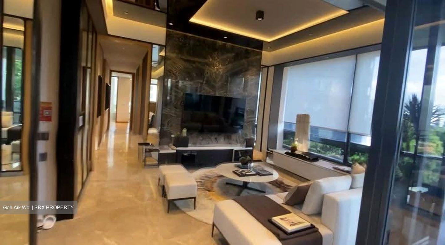 Nouvel 18 (D10), Condominium #634923751